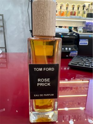 perfume Rose Prick Tom Ford